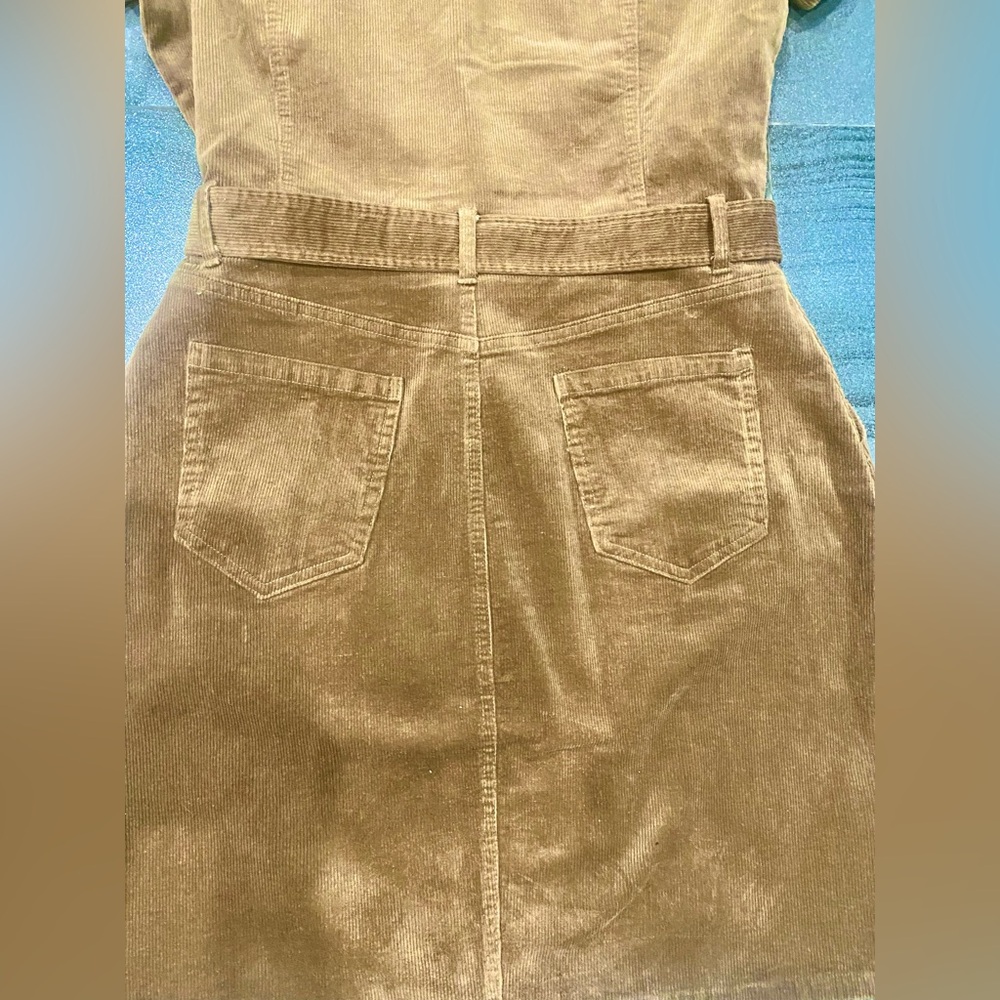 Le Lis Brown Corduroy Zip Front Short Sleeve Dress with Gold Western Buckle Sz L - Picture 6 of 7